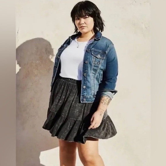 NWT Torrid Mini Super Soft Tiered Circle Skirt 6X - Picture 1 of 6